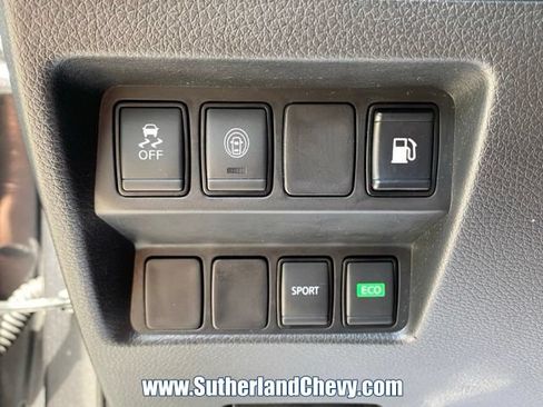 Used 2019 Nissan Rogue FWD image 31