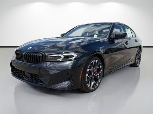 New 2026 BMW 330i Sedan w/ M Sport Package RWD image 7
