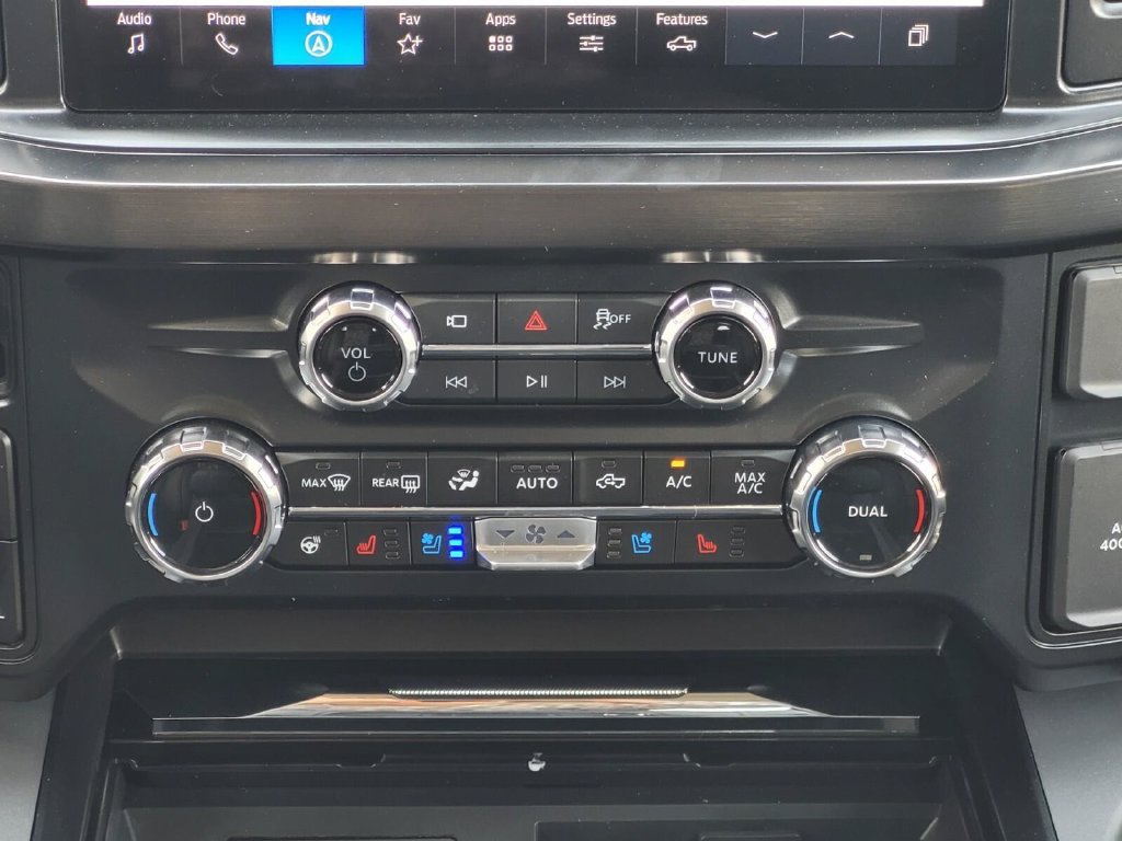 New 2026 Ford F350 Lariat w/ Chrome Package AWD/4WD image 20