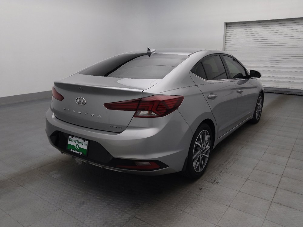 Used 2020 Hyundai Elantra Limited FWD image 9