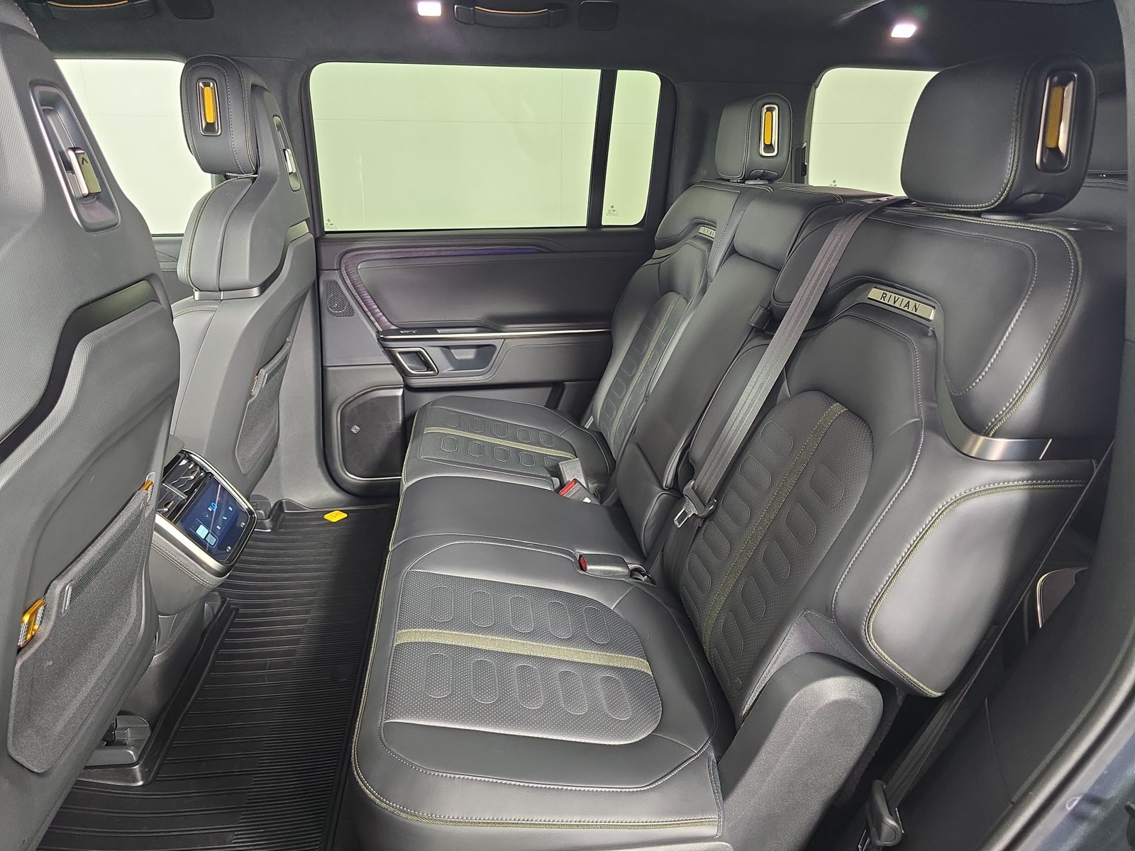 Used 2023 Rivian R1S Adventure Quad AWD/4WD image 21