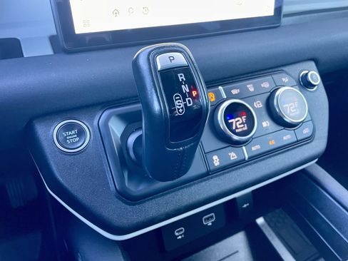 Used 2022 Land Rover Defender 110 S AWD/4WD image 20