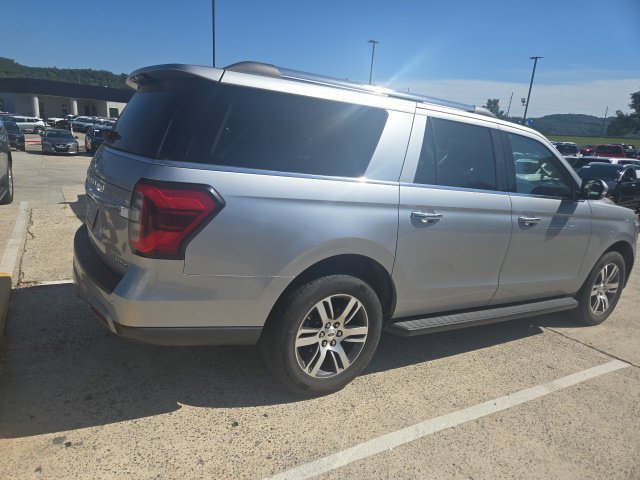 Used 2024 Ford Expedition Max Limited AWD/4WD image 12