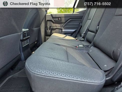 Used 2026 Toyota 4Runner SR5 AWD/4WD image 16