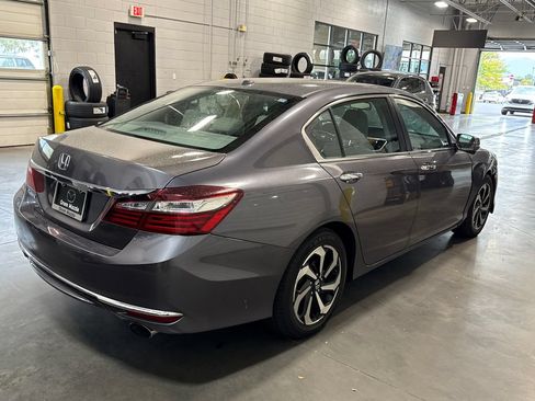 Used 2016 Honda Accord EX-L image 4
