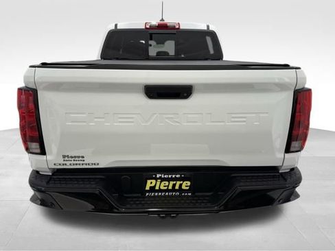 Used 2024 Chevrolet Colorado Trail Boss image 3