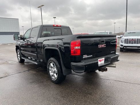 Used 2017 GMC Sierra 3500 Denali w/ Duramax Plus Package image 5