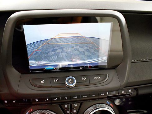 Used 2017 Chevrolet Camaro SS w/ LPO, Ground Effects Package image 31