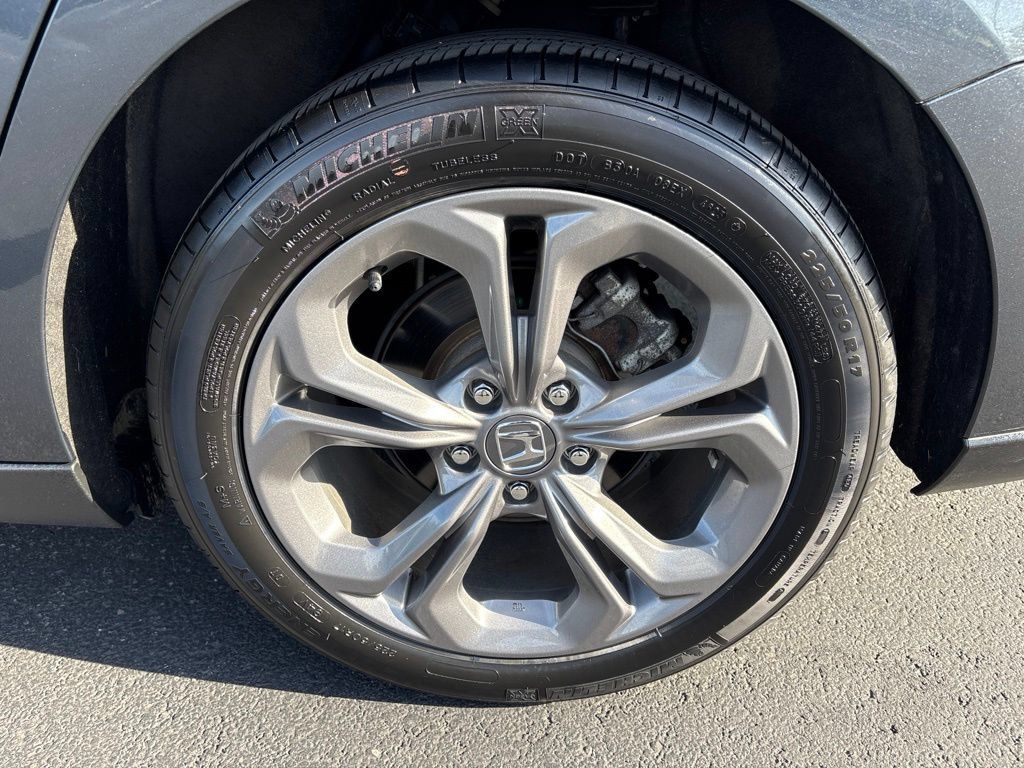 Used 2024 Honda Accord EX image 12