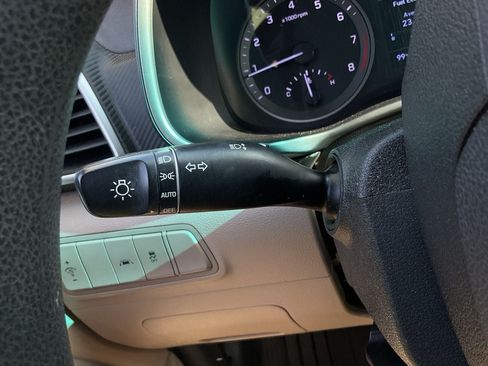 Used 2019 Hyundai Tucson SE FWD image 24