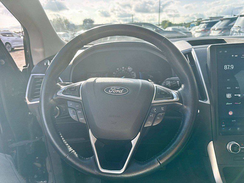 Used 2023 Ford Edge SEL AWD/4WD image 20