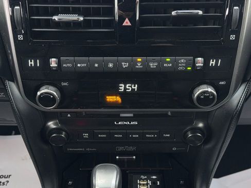 Used 2023 Lexus GX 460 Premium image 38