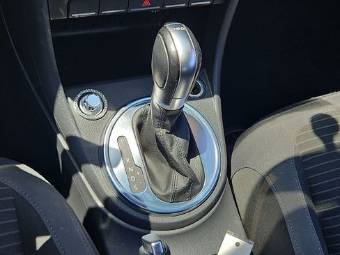 Used 2014 Volkswagen Beetle R-Line FWD image 20