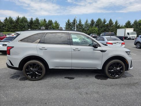 Used 2022 Kia Sorento SX AWD/4WD image 19