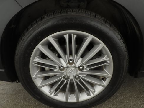 Used 2020 Hyundai Kona SEL Plus w/ Cargo Package image 7