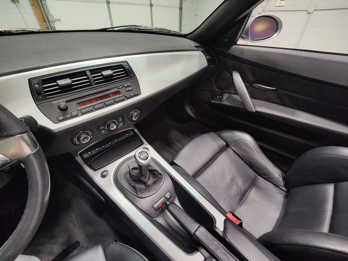 Used 2007 BMW Z4 3.0si RWD image 31