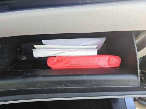 Used 2014 Toyota Highlander Limited Platinum image 55