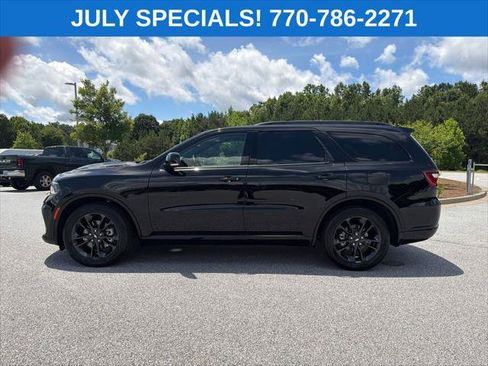 Certified 2025 Dodge Durango R/T AWD/4WD image 4