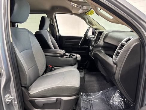 Used 2019 RAM 2500 Big Horn w/ Protection Group AWD/4WD image 10
