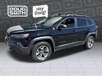 Used 2019 Jeep Cherokee Trailhawk w/ Comfort/Convenience Group