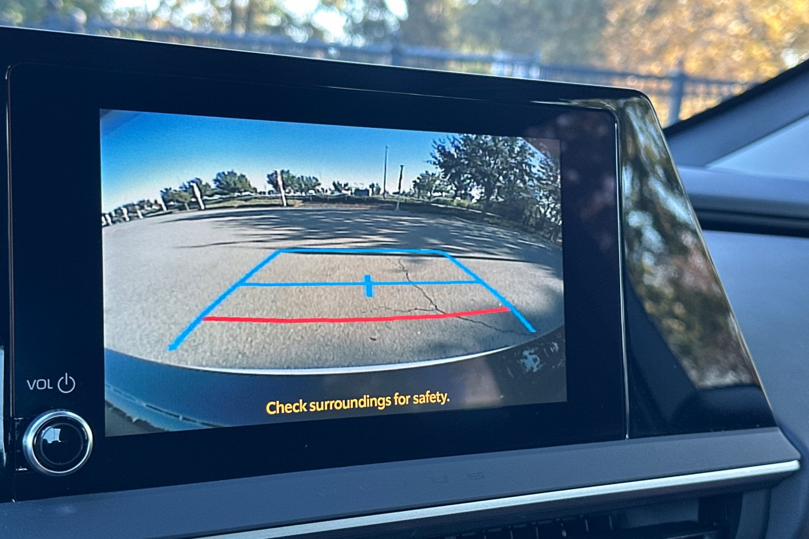 Certified 2026 Toyota Prius Plug-In Hybrid FWD image 28