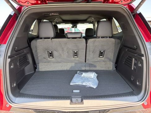 New 2026 GMC Acadia Denali w/ Super Cruise Package AWD/4WD image 24