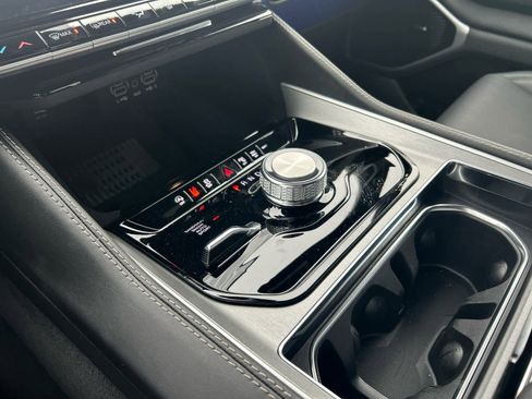 New 2026 Jeep Grand Wagoneer Limited w/ Premium Group II image 23