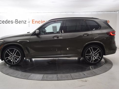 Used 2023 BMW X5 xDrive40i w/ M Sport Package AWD/4WD image 3