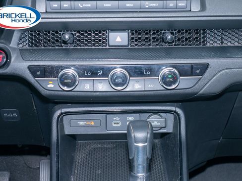 Certified 2024 Honda CR-V EX image 24