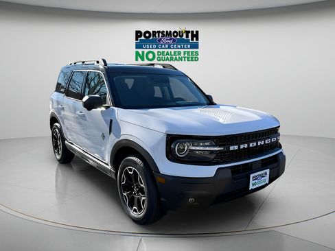 Used 2025 Ford Bronco Sport Outer Banks w/ Outer Banks Tech Package+ AWD/4WD image 1