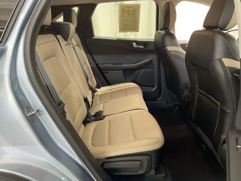 Used 2022 Ford Escape SEL AWD/4WD image 25