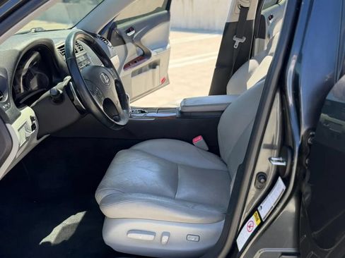 Used 2008 Lexus IS 350 w/ Premium Pkg RWD image 17