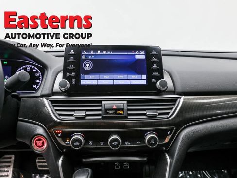 Used 2022 Honda Accord Sport Special Edition image 12