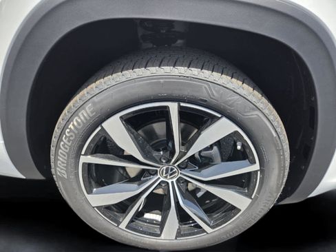 New 2026 Volkswagen Atlas SEL Premium R-Line AWD/4WD image 7