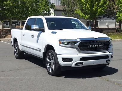Used 2022 RAM 1500 Limited w/ Body-Colour Bumper Group