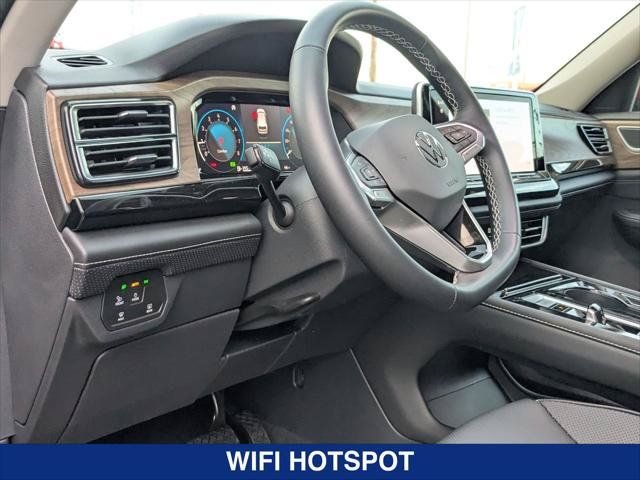 New 2025 Volkswagen Atlas SE AWD/4WD image 12