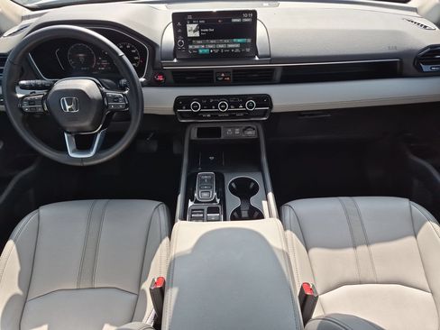 Certified 2025 Honda Pilot EX-L image 16