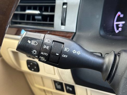 Used 2013 Lexus ES 350 w/ Premium Pkg FWD image 32