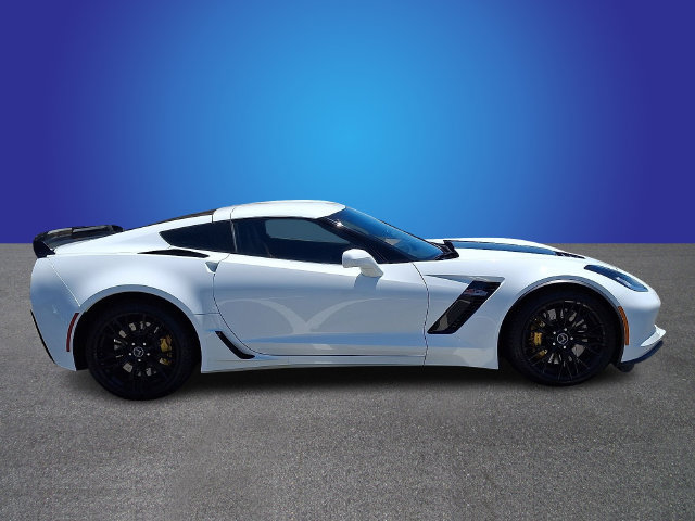 Used 2015 Chevrolet Corvette Z06 w/ 2LZ Preferred Equipment Group RWD image 4