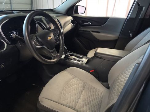Used 2020 Chevrolet Equinox LS w/ LS Convenience Package FWD image 14