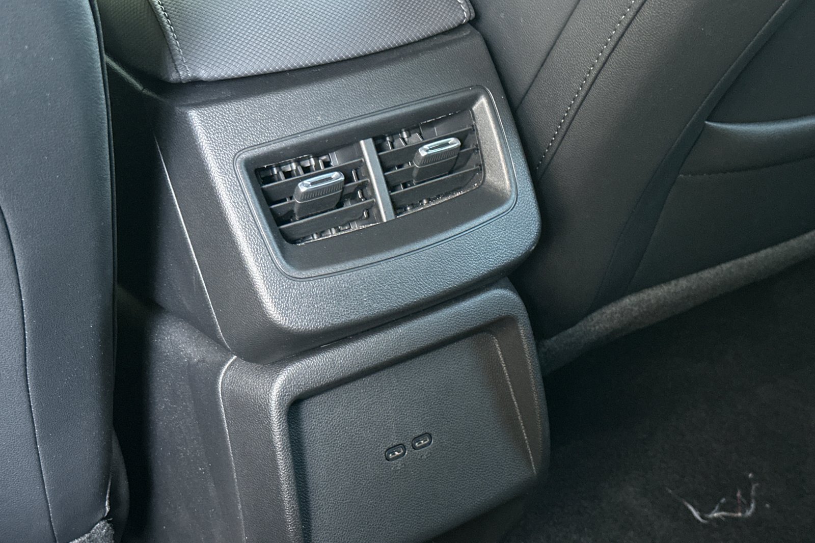 Used 2024 Chevrolet Equinox EV RS FWD image 42