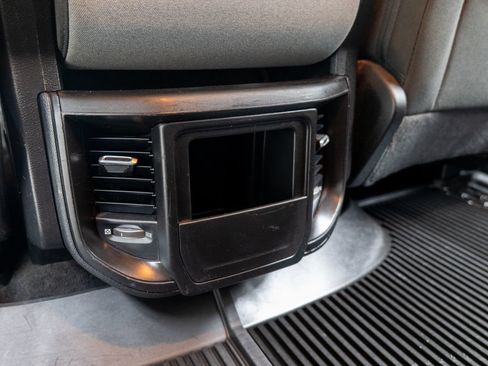 Used 2020 RAM 1500 Big Horn AWD/4WD image 62