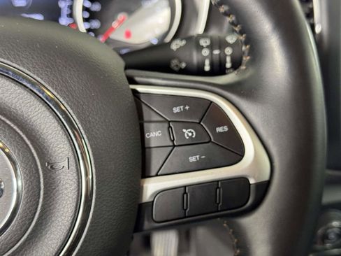 Used 2020 Jeep Compass Latitude w/ Popular Equipment Group image 20