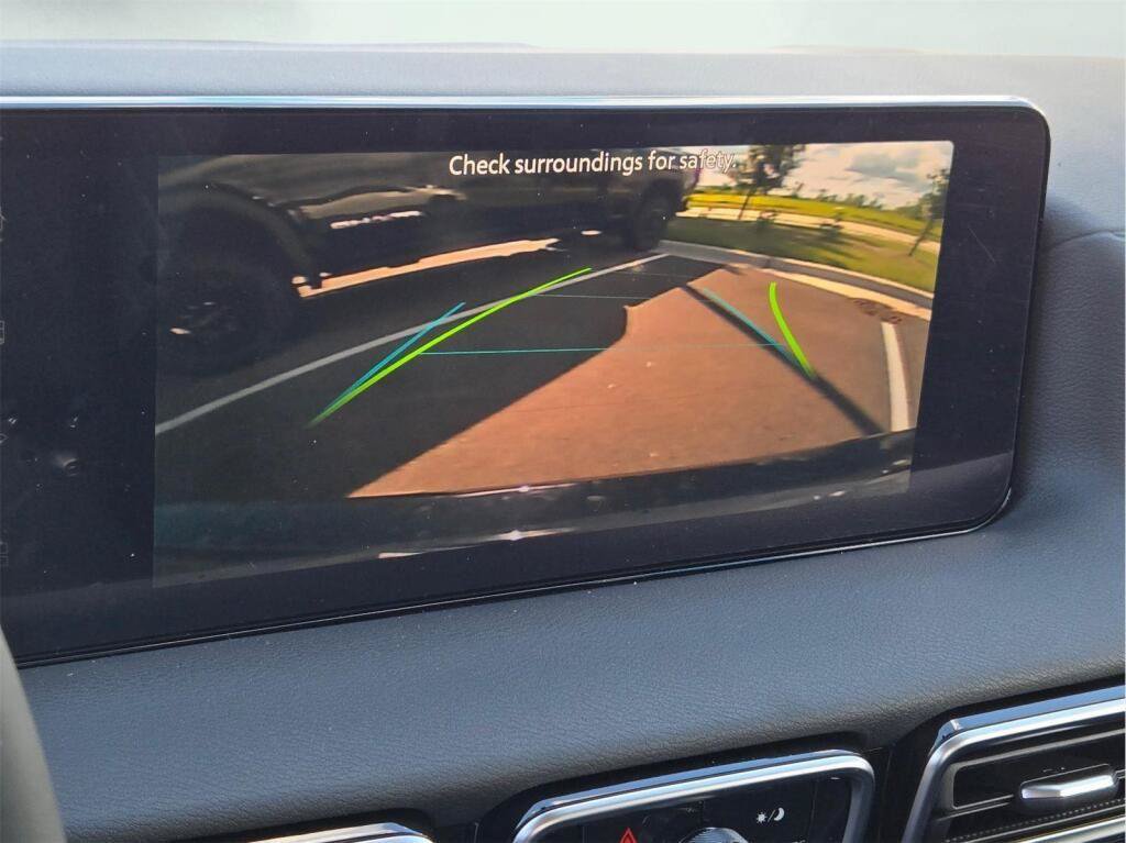 New 2026 Nissan Sentra SV w/ SV Convenience Package FWD image 28