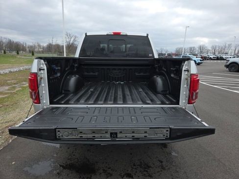 Used 2017 Ford F150 XLT w/ Equipment Group 302A Luxury image 10