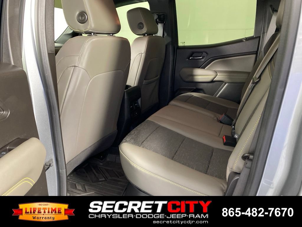 Used 2024 Chevrolet Colorado ZR2 AWD/4WD image 27