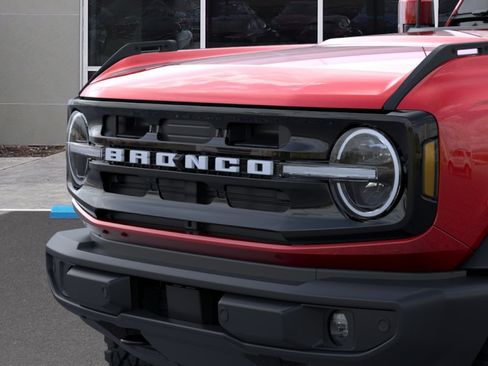 New 2026 Ford Bronco Outer Banks AWD/4WD image 19