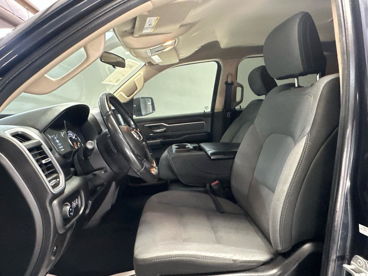 Used 2019 RAM 1500 Big Horn RWD image 20