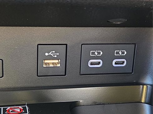 Used 2026 Toyota Camry SE w/ Convenience Package image 22