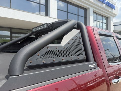 Used 2017 Chevrolet Silverado 1500 LTZ Z71 AWD/4WD image 25